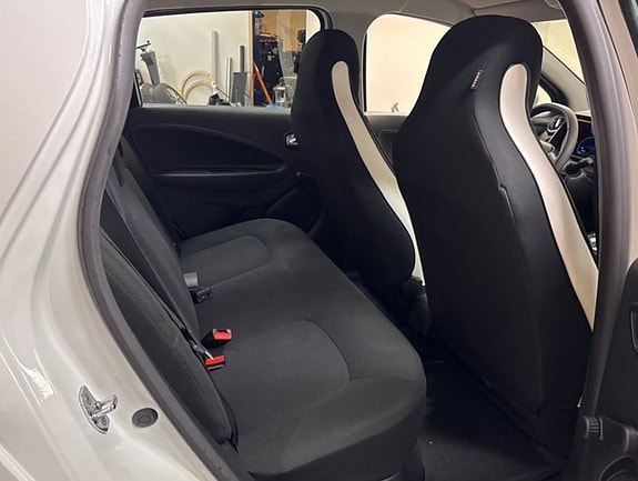Renault Zoe 6 of 12