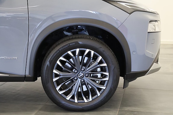 Nissan X-Trail 6 of 8