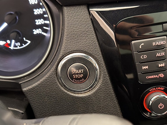 Nissan Qashqai 24 of 30