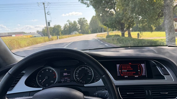 Audi A4 10 of 10