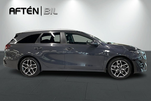 Kia Ceed 7 of 30