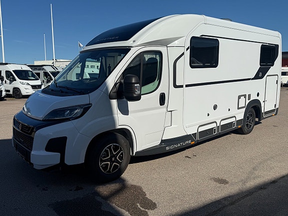 Bürstner Signature 7.0 långbäddar, aldevärme, 32" TV, inverter 1800w med mer! 6 of 28
