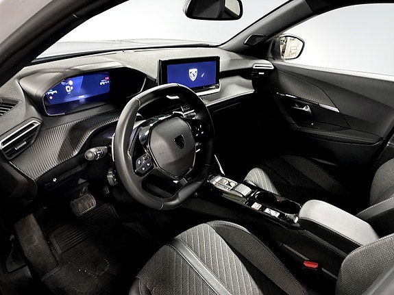 Peugeot 2008 4 of 19