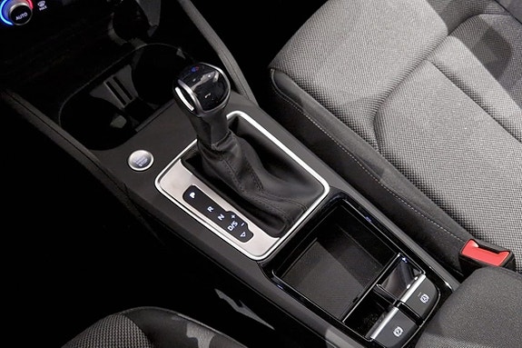 Audi Q2 13 of 14