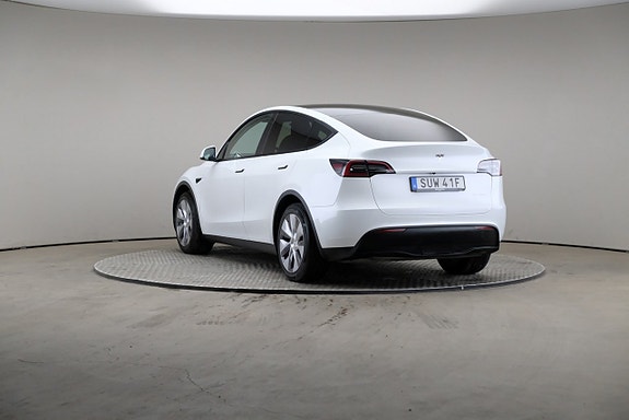 Tesla Model Y 2 of 26