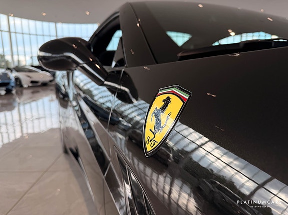 Ferrari California 10 of 12