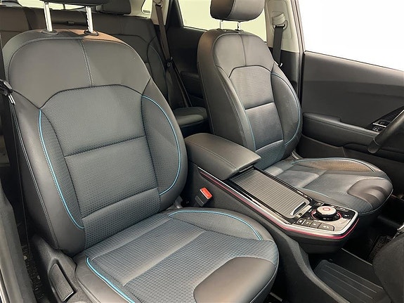 Kia Niro 10 of 16