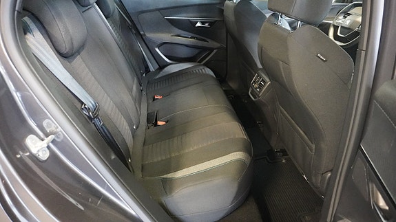 Peugeot 3008 9 of 20