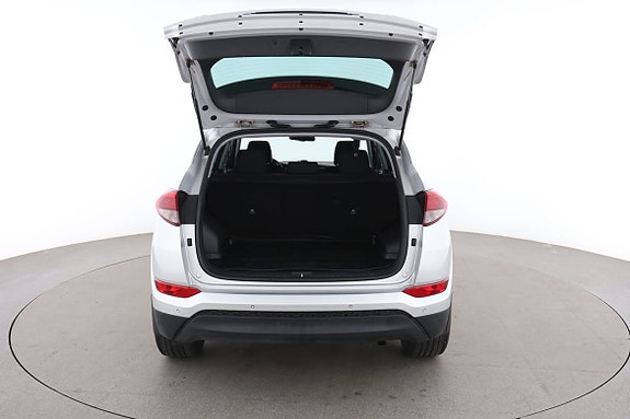 Hyundai Tucson 17 of 30