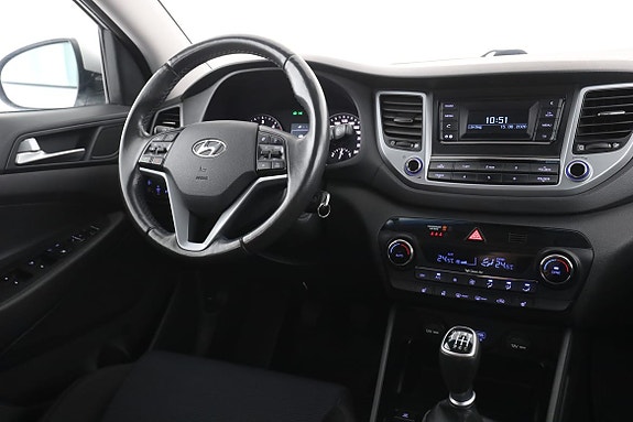 Hyundai Tucson 14 of 30