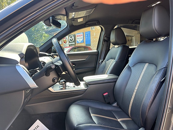 Mazda CX-60 18 of 27