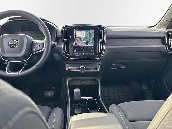 Volvo C40 6 of 16