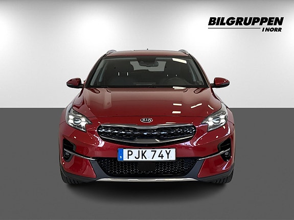 Kia XCeed 2 of 17