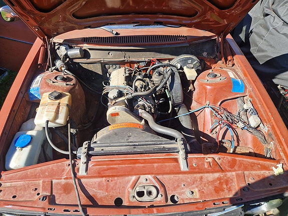 Volvo 244 6 of 11