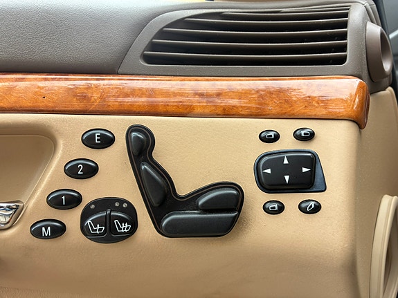 Mercedes-Benz S500 17 of 20