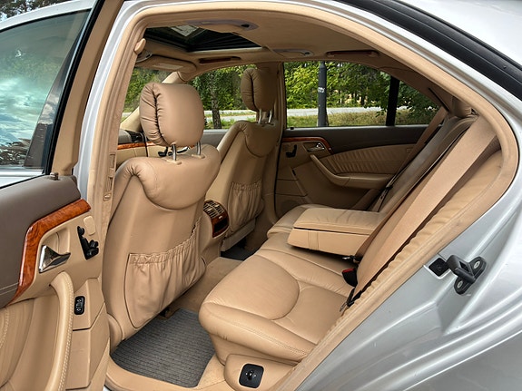 Mercedes-Benz S500 8 of 20