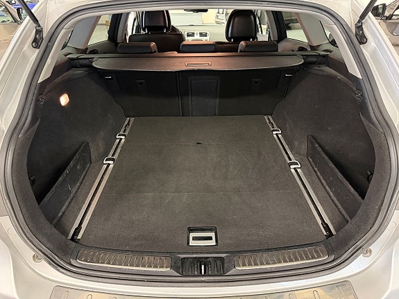 Toyota Avensis 12 of 12