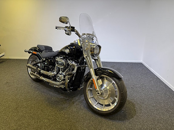 Harley-Davidson Fat Boy 114 /FLFBS/PRISSÄNKT 3 of 9