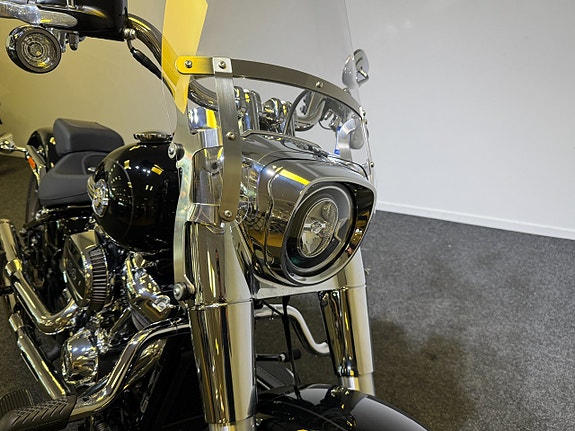 Harley-Davidson Fat Boy 114 /FLFBS/PRISSÄNKT 4 of 9