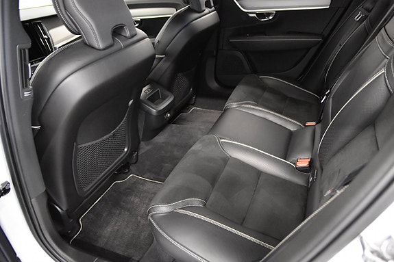 Volvo V90 16 of 27
