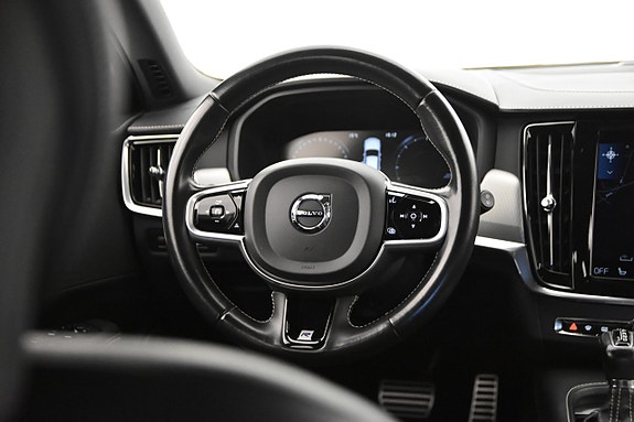 Volvo V90 11 of 27