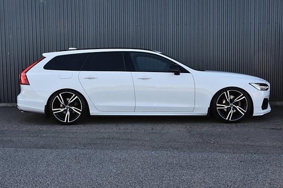 Volvo V90 3 of 27