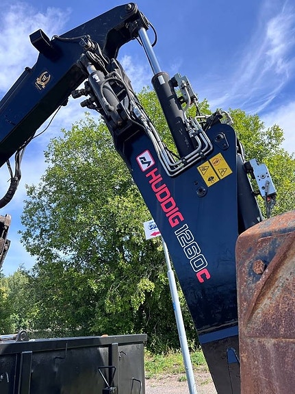 Huddig 1260 C med vagn och redskap 13 of 16