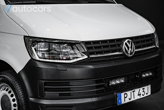 Volkswagen Transporter 9 of 30