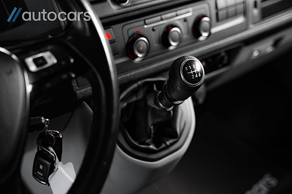 Volkswagen Transporter 30 of 30