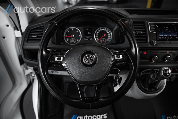 Volkswagen Transporter 23 of 30
