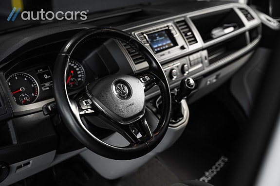 Volkswagen Transporter 22 of 30