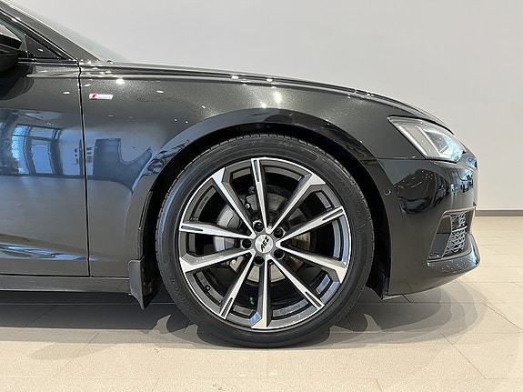Audi A6 8 of 14