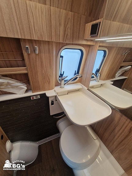 Hymer GRAND CANYON S 9 of 10