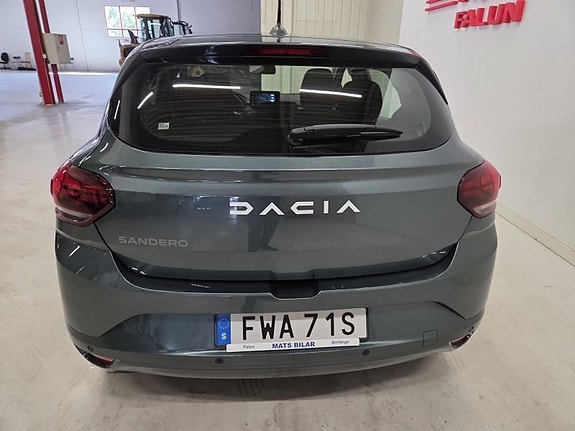 Dacia Sandero 7 of 10