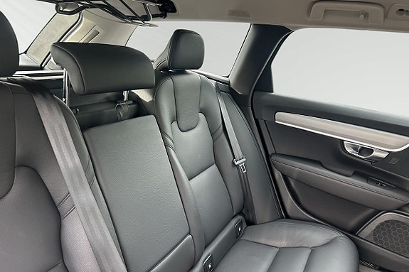 Volvo V90 11 of 12