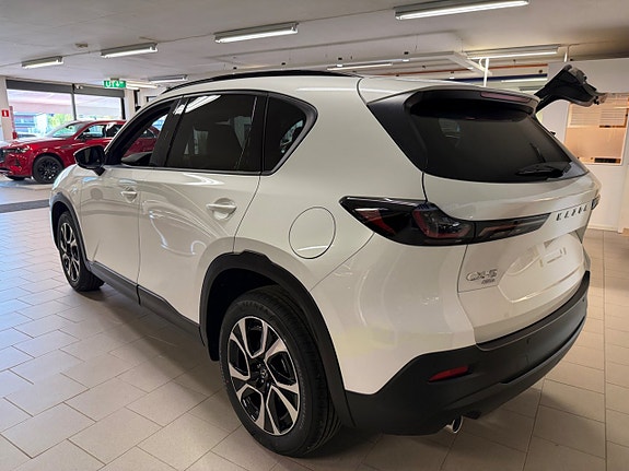 Mazda CX-5 2 of 5