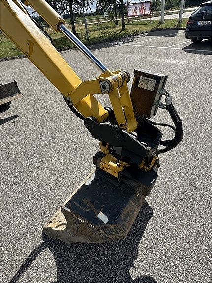 Komatsu PC 26 MR-3 9 of 21