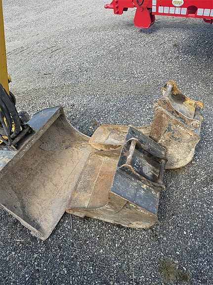Komatsu PC 26 MR-3 20 of 21