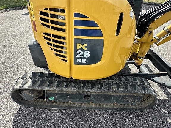 Komatsu PC 26 MR-3 12 of 21
