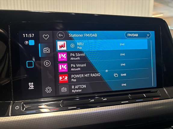 Volkswagen Golf Alltrack 16 of 21