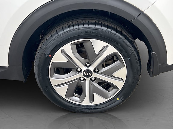 Kia e-Niro 29 of 30