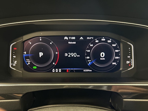 Volkswagen Tiguan 14 of 23