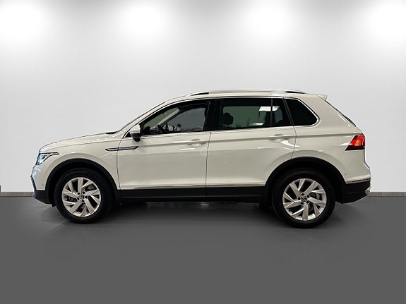 Volkswagen Tiguan 4 of 23