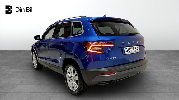 Skoda Karoq 3 of 15