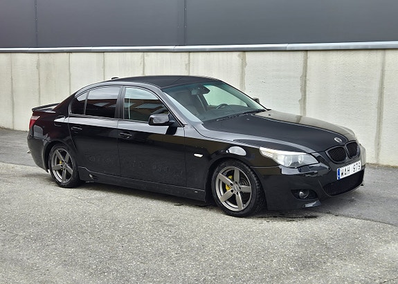 BMW 525