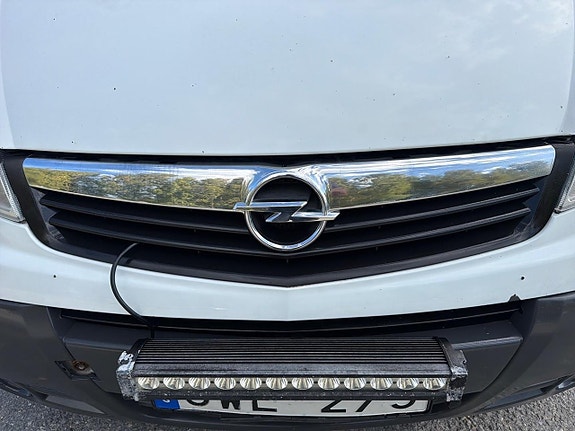 Opel Vivaro 23 of 25