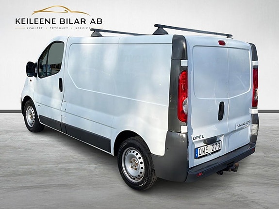 Opel Vivaro 15 of 25