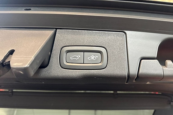 Volvo XC60 22 of 23