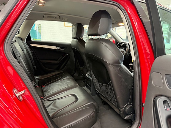 Audi A4 13 of 26