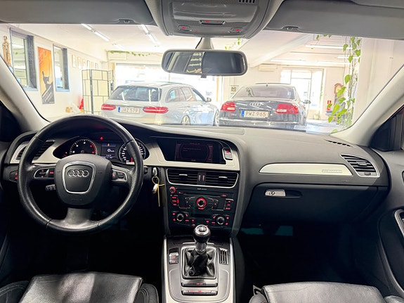 Audi A4 16 of 26
